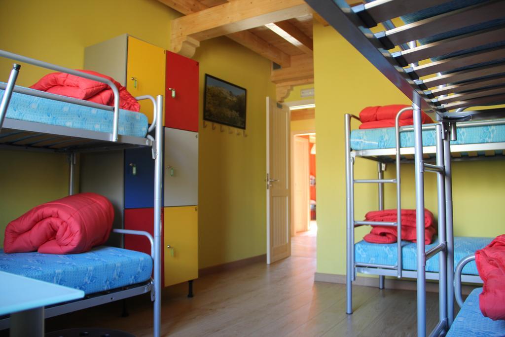Hostel Curavacas Triollo Habitación foto